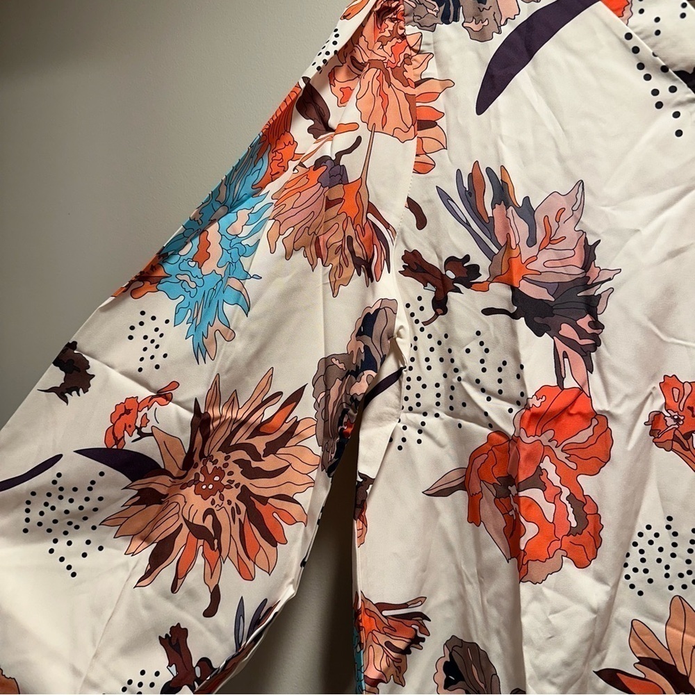 NEW Floral Print V-neck Blouse Fall Long Lantern Sleeve Loose Fit. Satin Like S - Picture 8 of 15